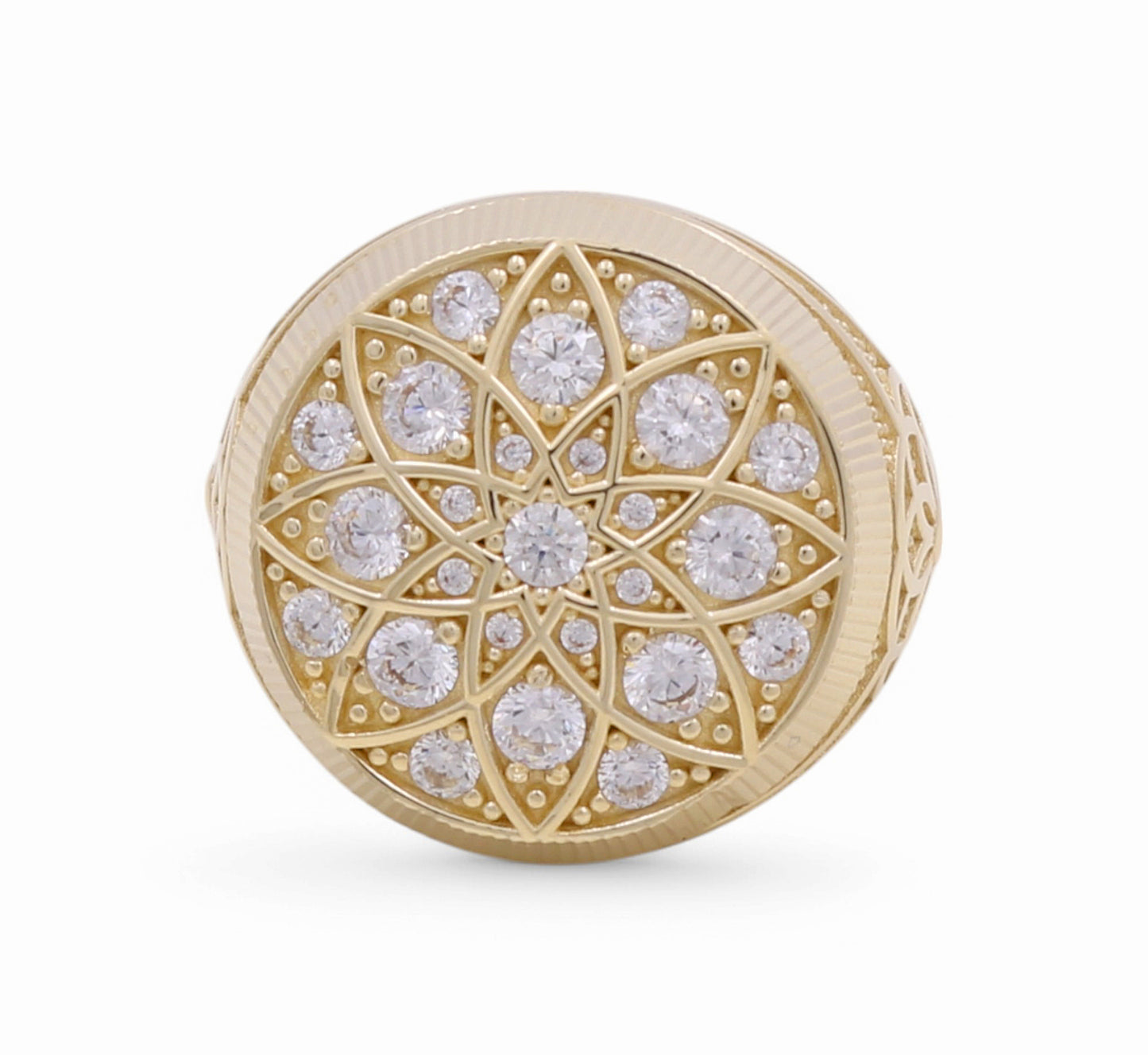 10K Yellow Gold Men’s Ring RD Rosetta Style White Stones / Size 10.5 / Weight: 11.2 GR / Y24-821